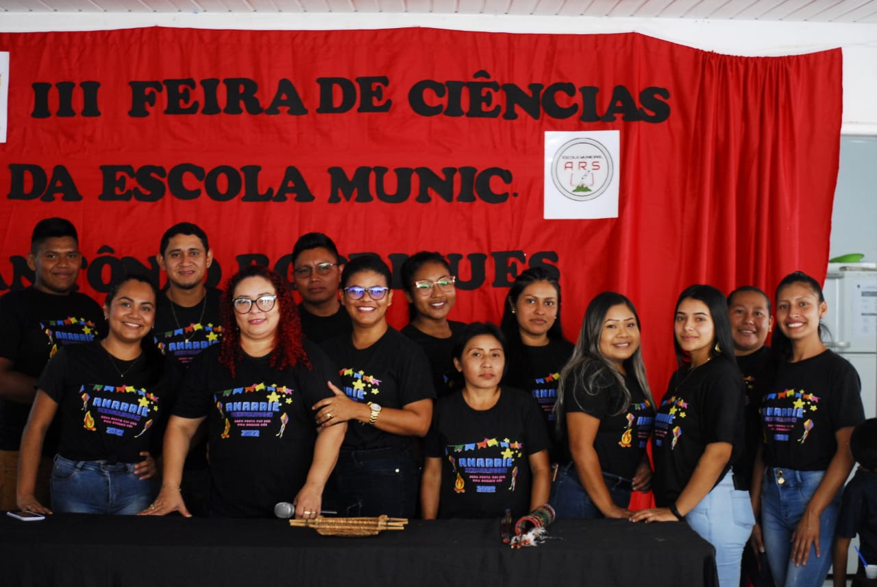Read more about the article Escola Municipal Antônio Rodrigues realiza III Feira de Ciências